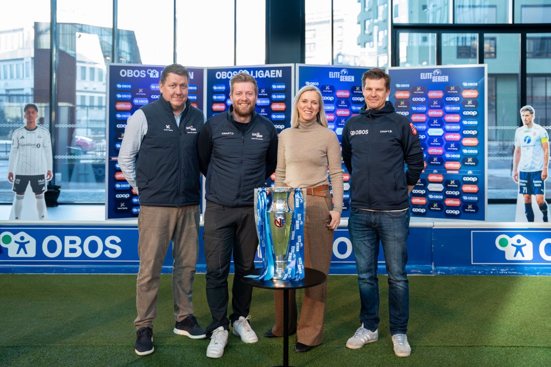F.v.: Pål Breen, kommersiell leder og Jens Haugland, administrerende direktør, i Norsk Toppfotball. Marianne Gjertsen Ebbesen, konsernsjef, og Rasmus Aarflot, sponsorsjef, i OBOS. OBOS og Norsk Toppfotball